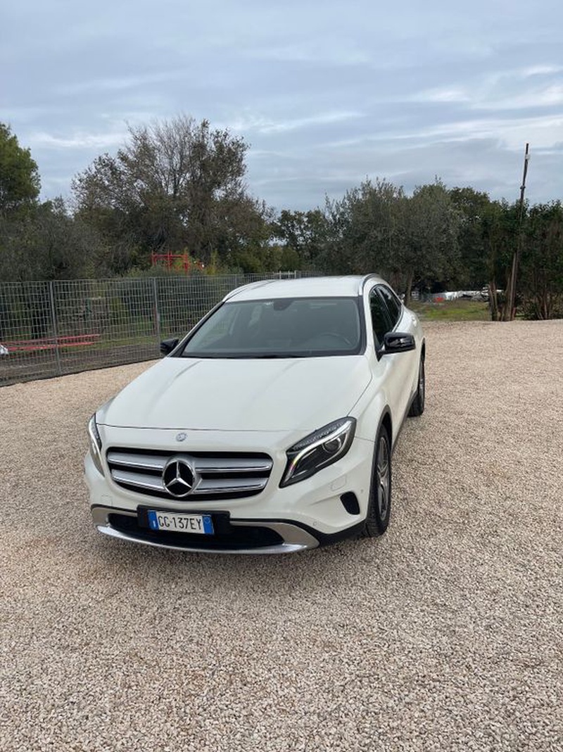 Mercedes-Benz GLA-Class