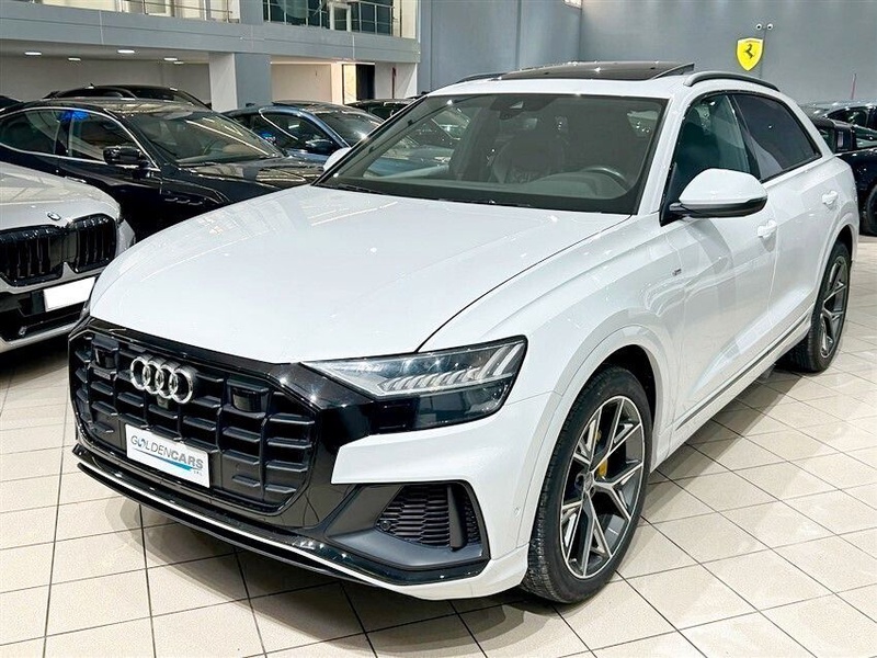 Audi Q8