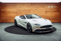 Aston Martin Vanquish 2014