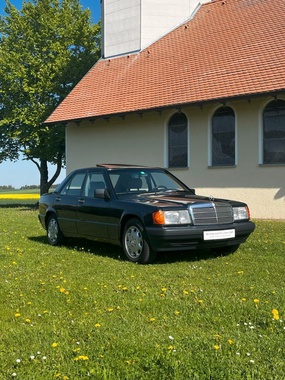 Mercedes-Benz 190 1989