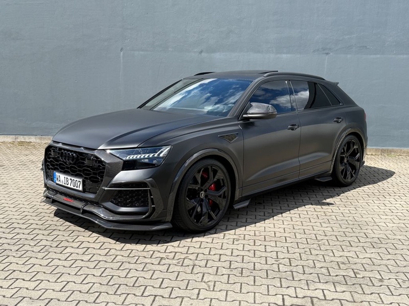 Audi RSQ8