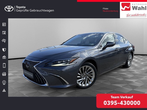 Lexus ES 2022