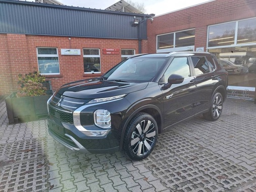 Mitsubishi Outlander 2025