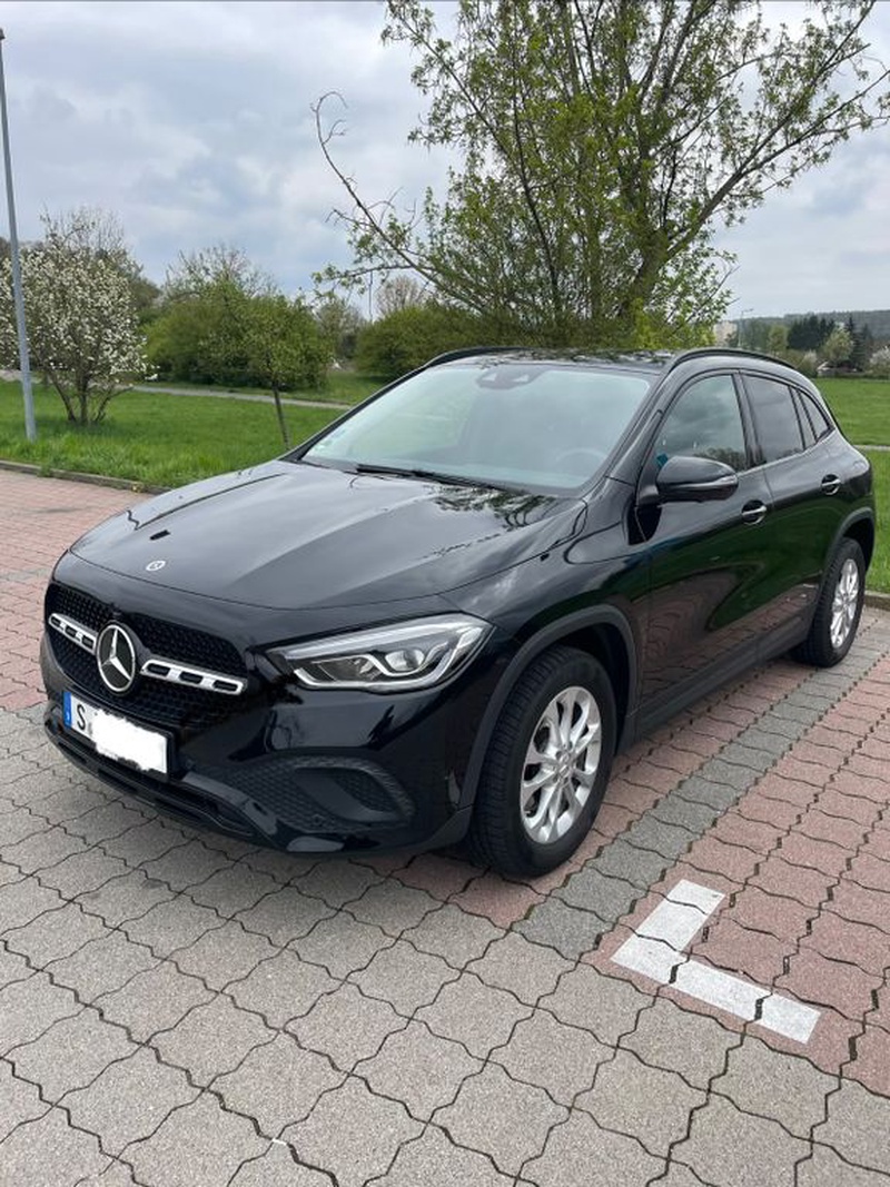 Mercedes-Benz GLA-Class