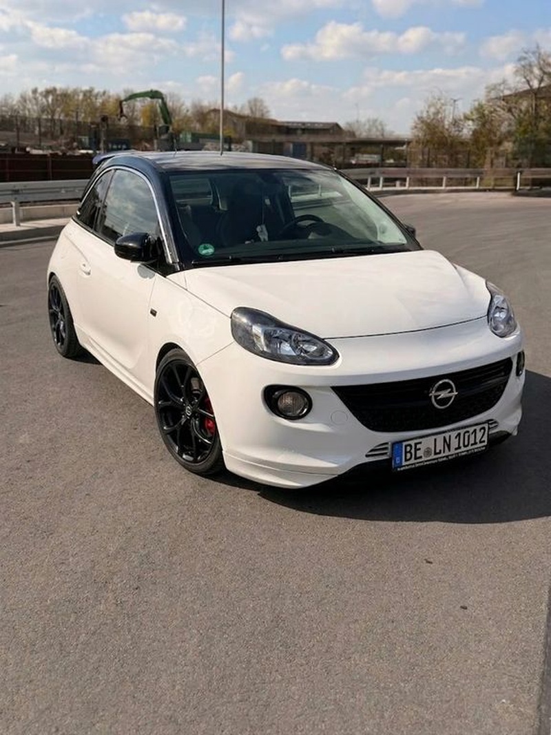 Opel Adam