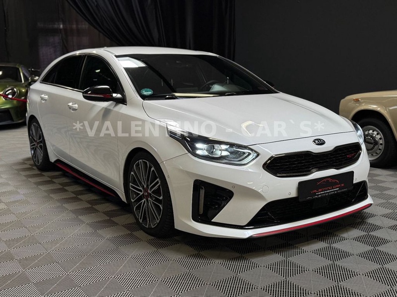 Kia pro cee'd / ProCeed