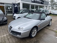 Alfa Romeo Spider 2004