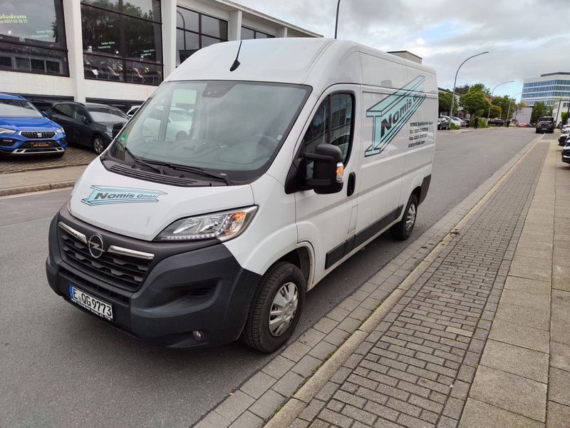 Opel Movano