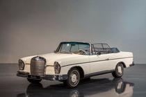 Mercedes-Benz 300 1965