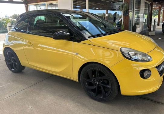 Opel Adam 2015