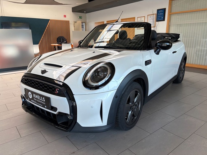 MINI Cabrio