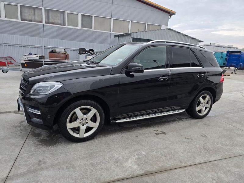 Mercedes-Benz ML-Class