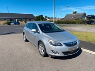 Opel Astra 2012