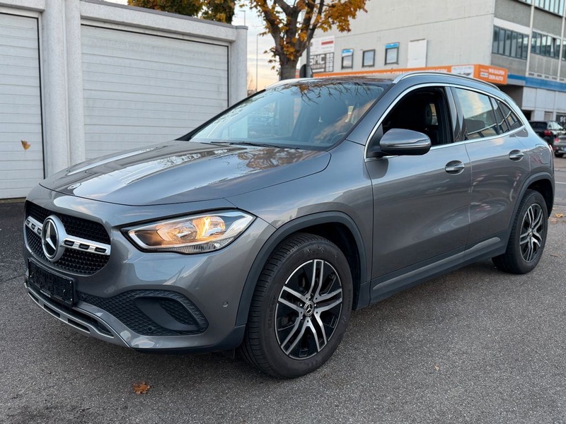 Mercedes-Benz GLA-Class