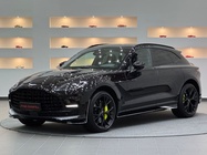 Aston Martin DBX 2025