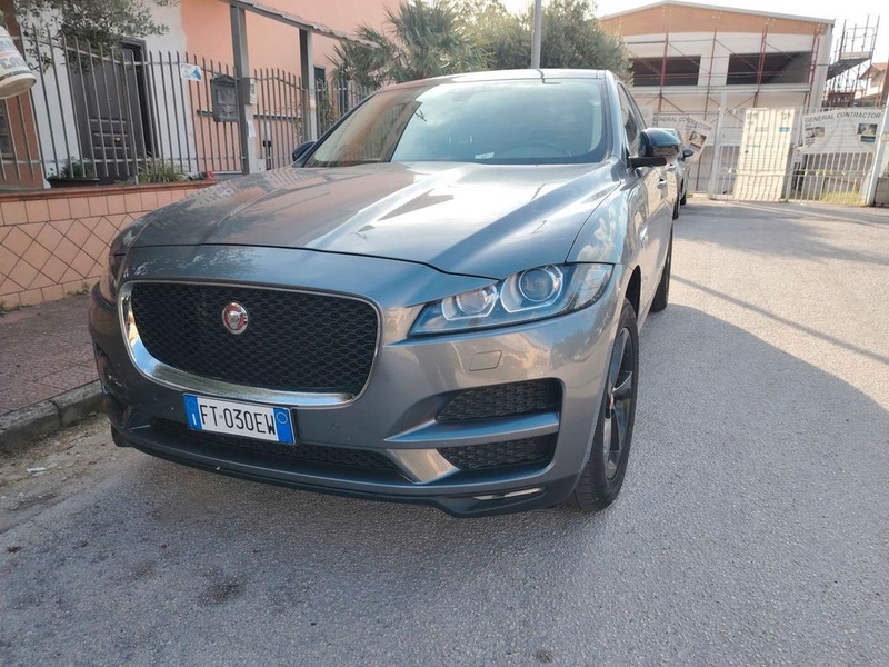 Jaguar F-Pace