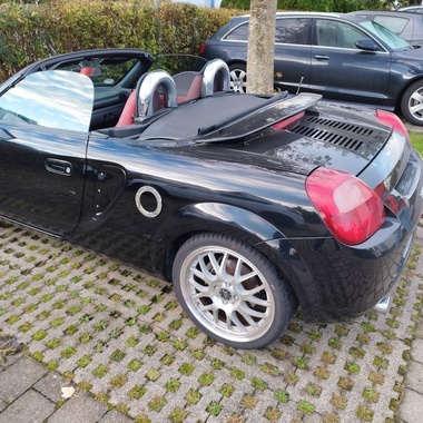 Toyota MR 2 2000