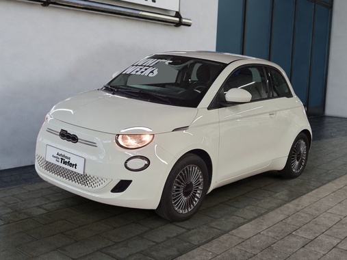 Fiat 500e 2023
