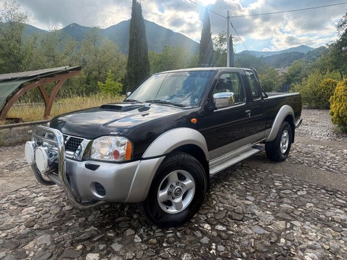 Nissan King Cab 2011