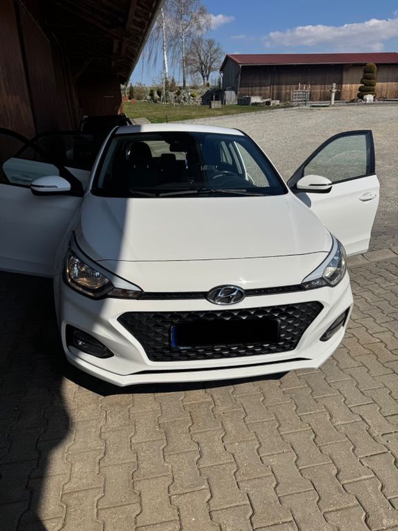 Hyundai i20