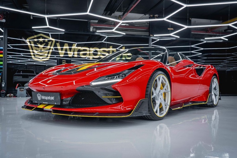 Ferrari F8