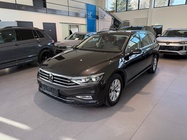 Volkswagen Passat 2023