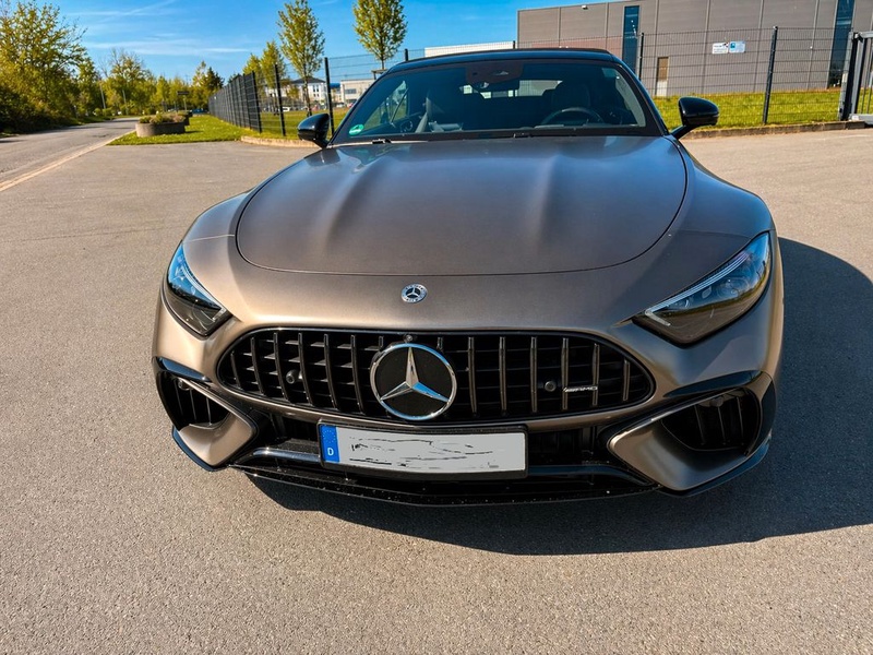 Mercedes-Benz SL-Class