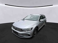 Volkswagen Passat 2023