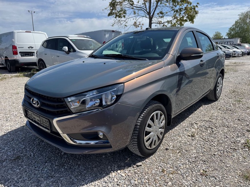 Lada Vesta