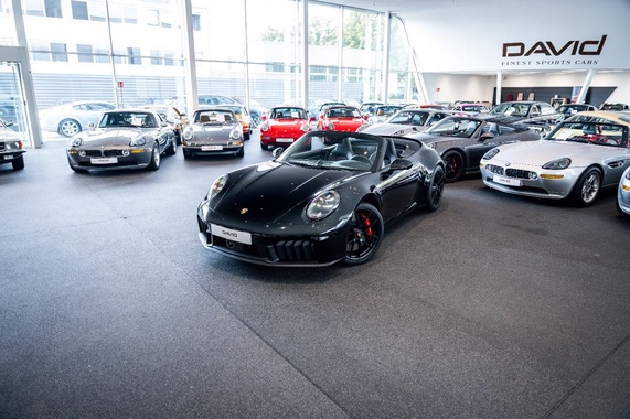 Porsche 992 2025