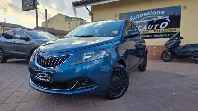 Lancia Ypsilon 2022