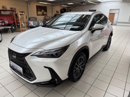 Lexus NX 2025