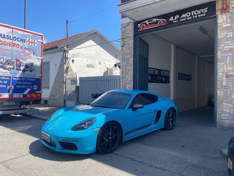 Porsche Cayman