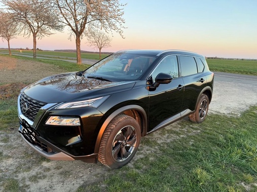 Nissan X-Trail 2025