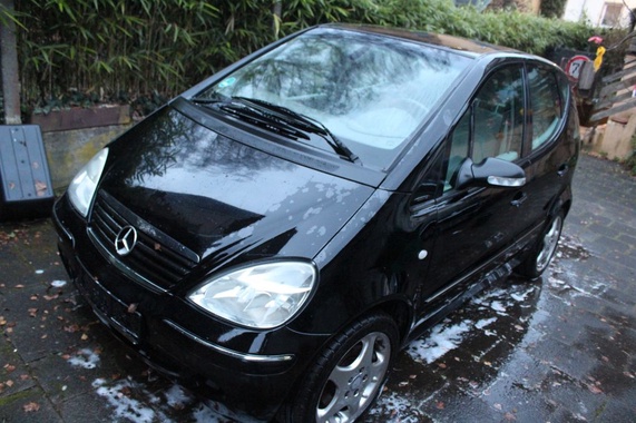 Mercedes-Benz 190 2001