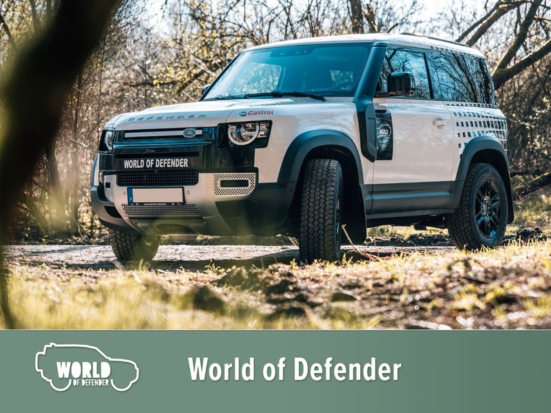 Land Rover Defender