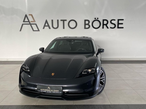 Porsche Taycan 2021