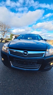 Opel Astra 2009