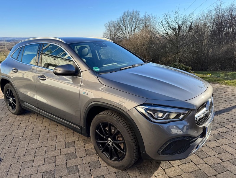 Mercedes-Benz GLA-Class
