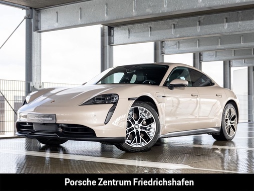 Porsche Taycan 2022