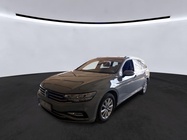 Volkswagen Passat 2023