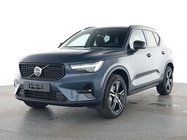 Volvo XC40 2025