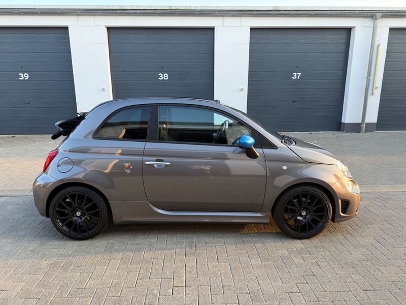 Abarth 595