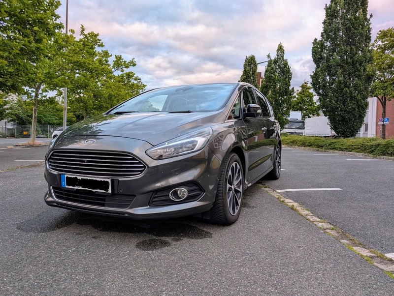 Ford S-Max