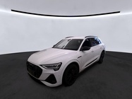 Audi e-tron 2022