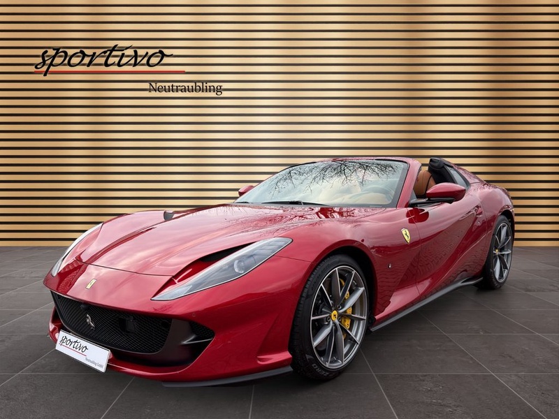 Ferrari 812