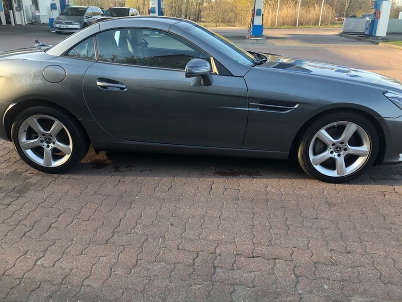 Mercedes-Benz SLC-Class