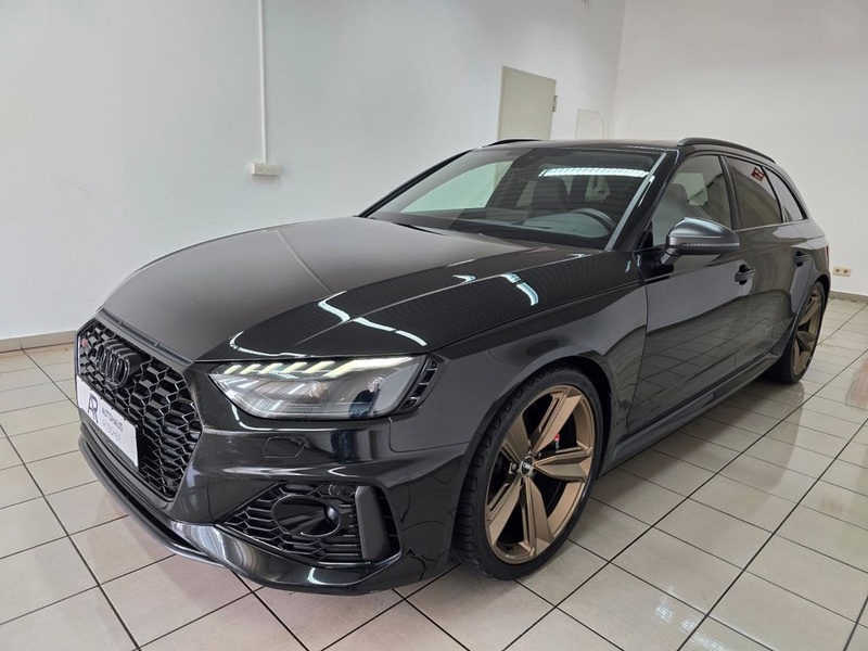 Audi RS4