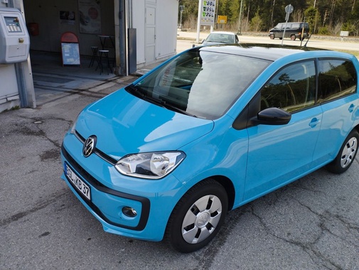 Volkswagen up! 2025
