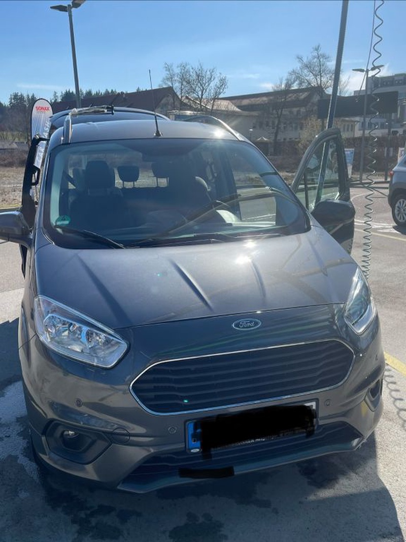Ford Tourneo Courier